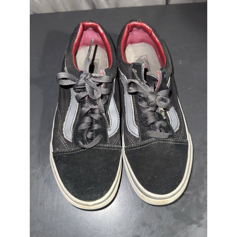 Vans Women's Black and Red Sneakers